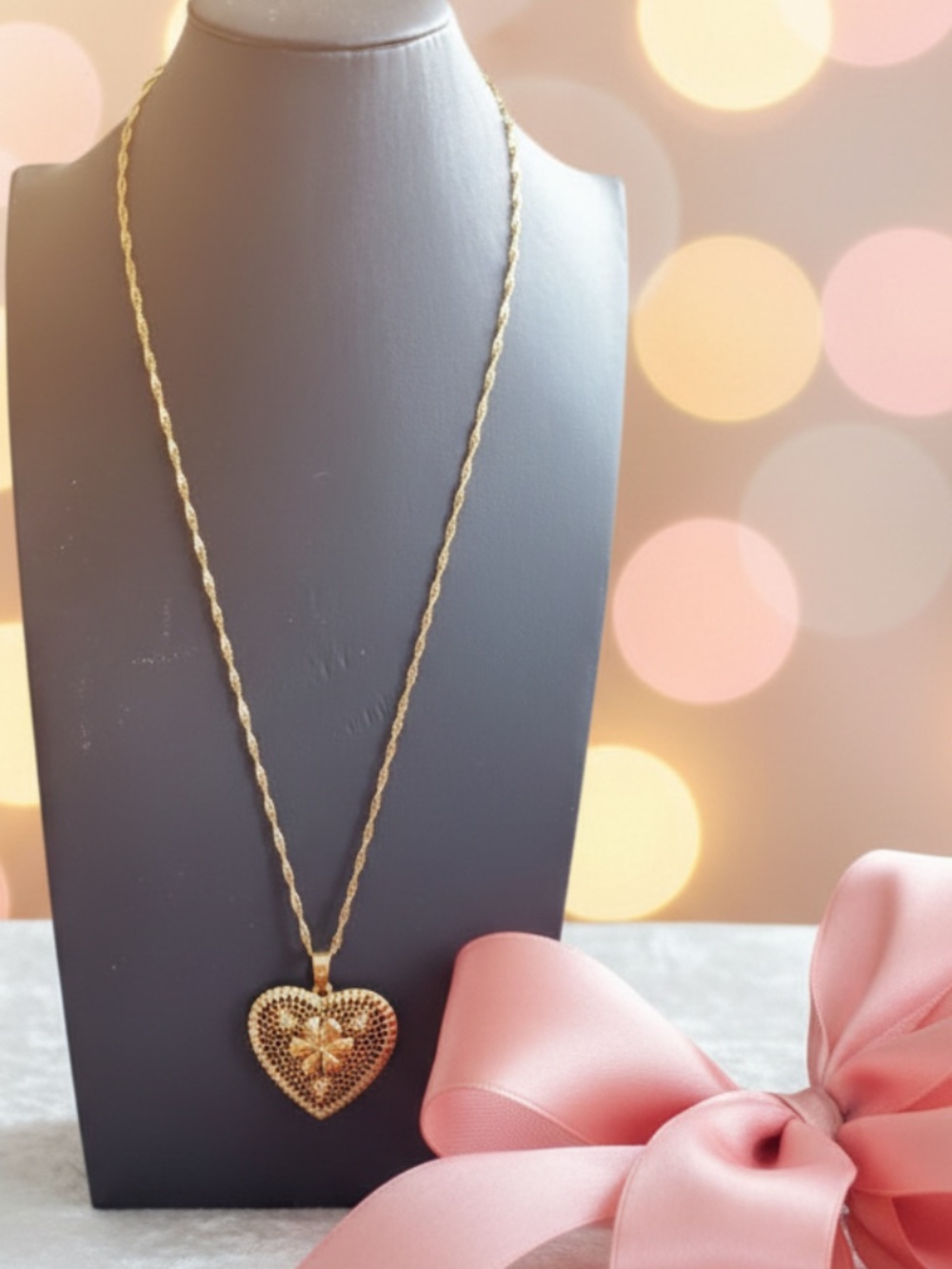 Womens Stainless Steel Gold Tone Heart Pendant Necklace Non-Tarnish